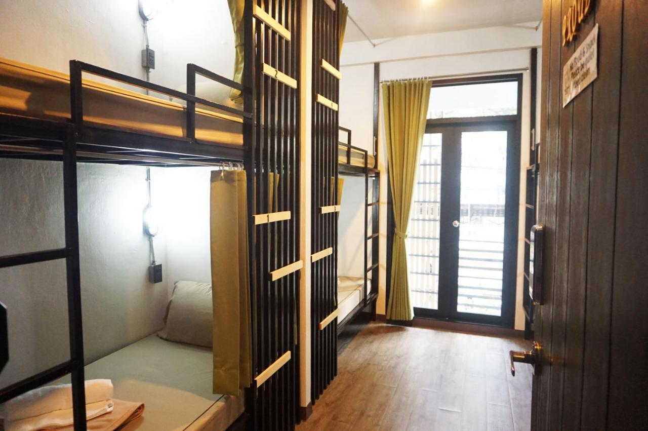 Feel Good Bangkok Hostel Asrama Bangkok