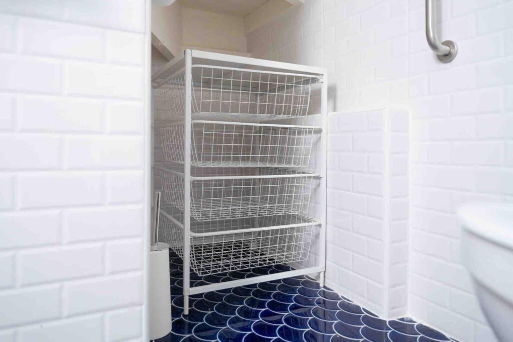 Townhome W/ Workstation-2mins To Food-fun-metro Bangkok