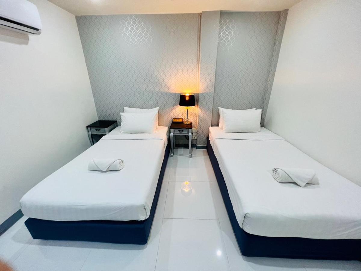 Bed By Tha-Pra Sha Plus 2* Bangkok