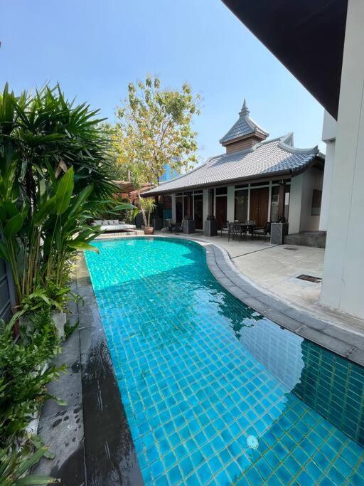 Thong Lo Private Pool In The Center Of Villa *