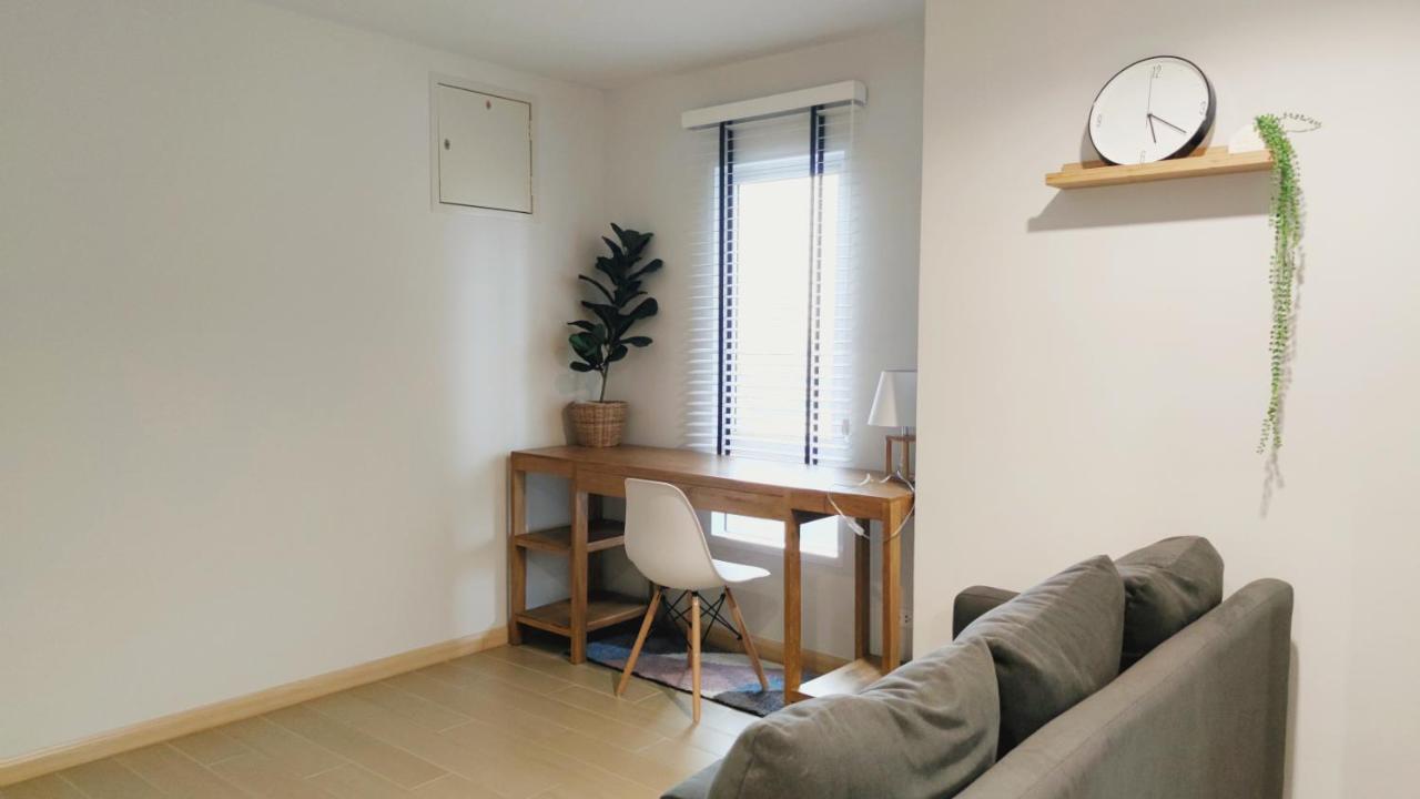 Cozy 1-bedroom Close To Mrt Near Jj Market Apartment *