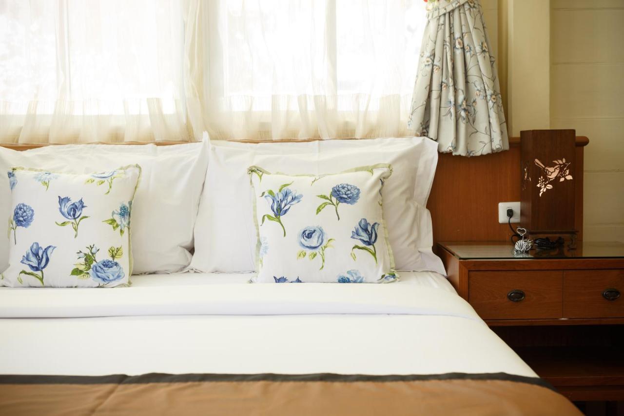 Baan Dinso Hostel