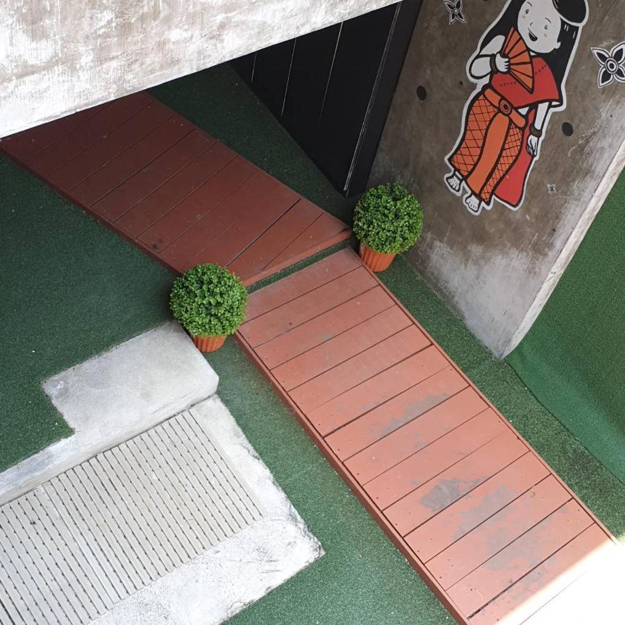 V30 Sukhumvit Hotel