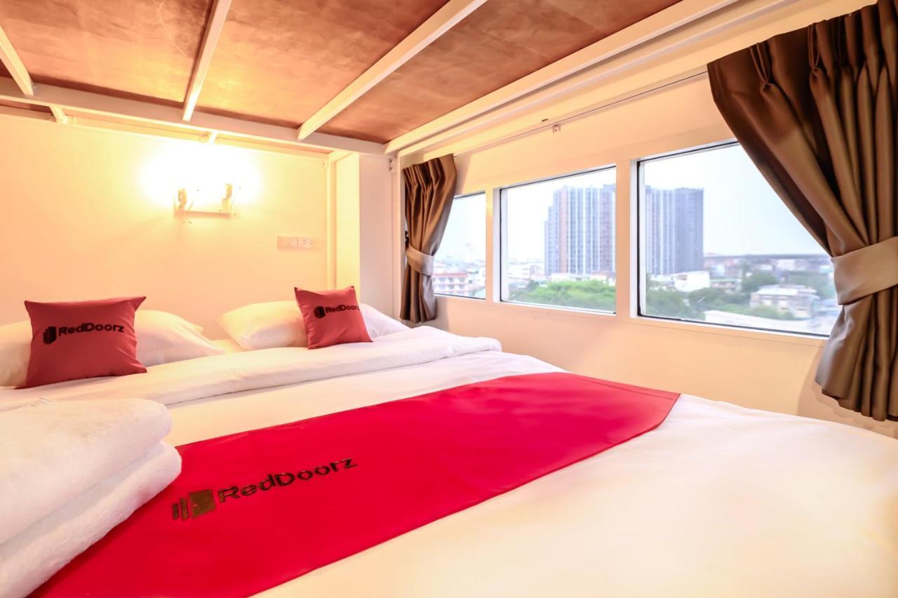 The Living Block Hotel