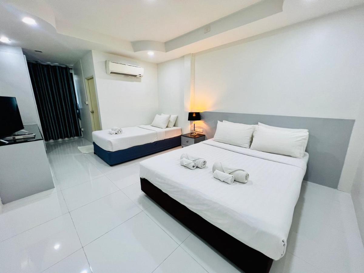 Bed By Tha-Pra Sha Plus Hotel