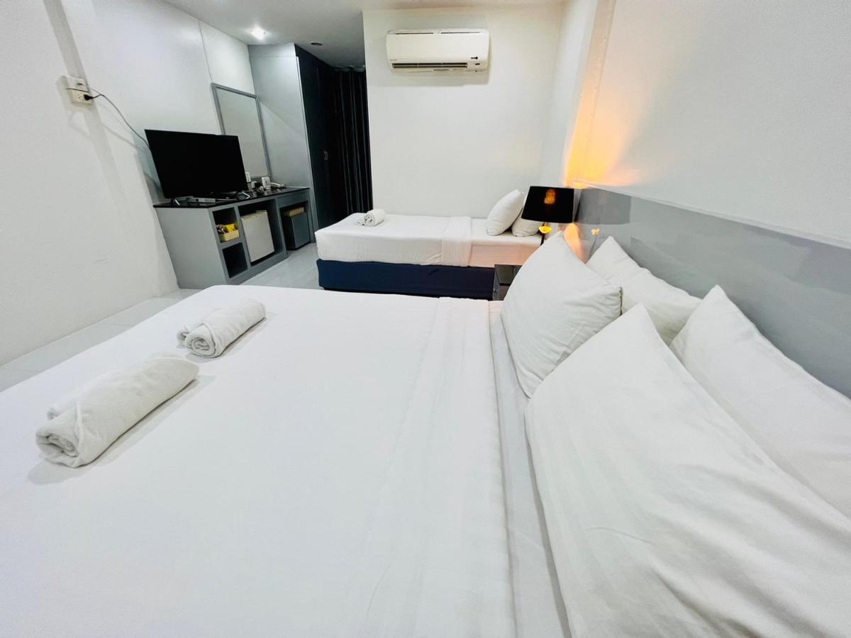 Bed By Tha-Pra Sha Plus Hotel