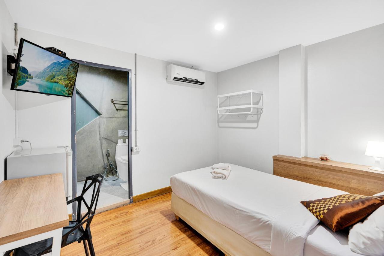 Chill Hostel