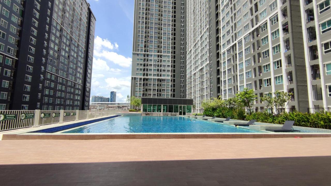 Cozy 1-bedroom Close To Mrt Near Jj Market Bangkok
