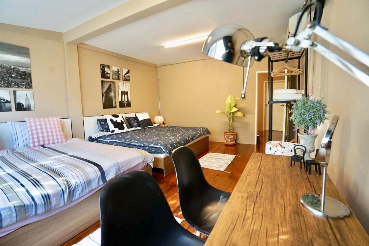Punnawithi7 Near Bts Onnut Free Wifi * Bangkok