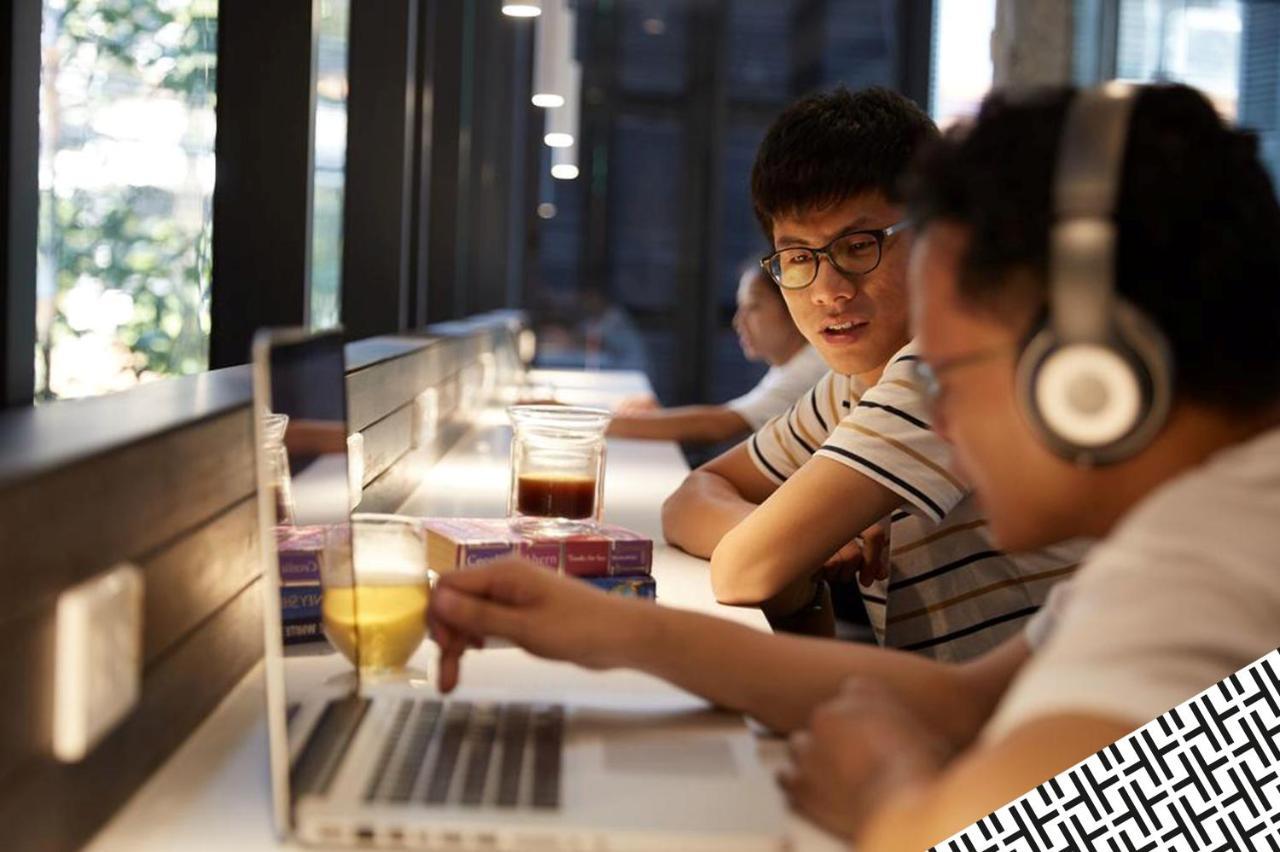 Pa Prank Capsule hotel