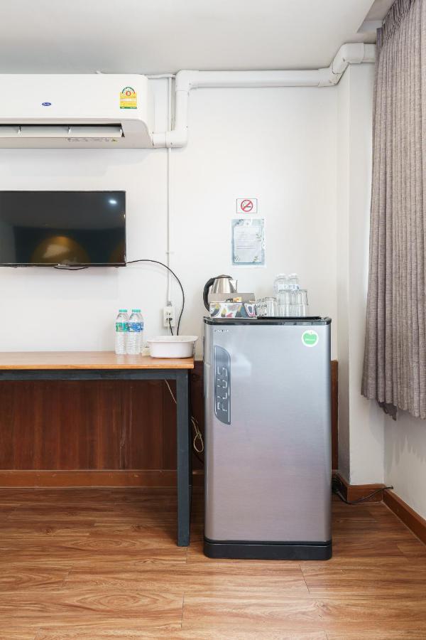 99 Khaosan Hostel *