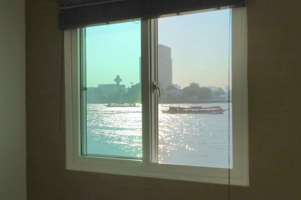 Vakantiehuis Riverfront House/chao Phraya River/baan Rimphraya *