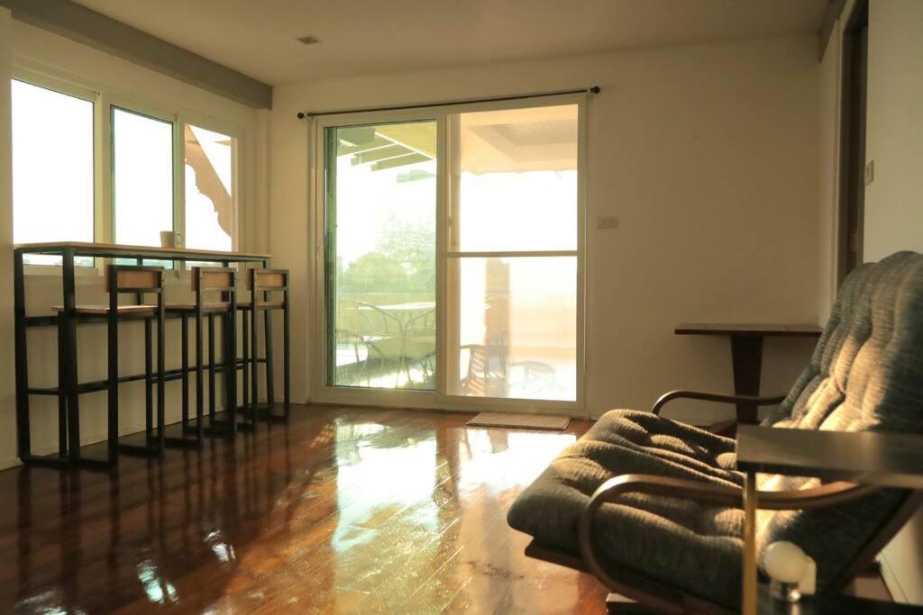 Riverfront House/chao Phraya River/baan Rimphraya Vakantiehuis Bangkok