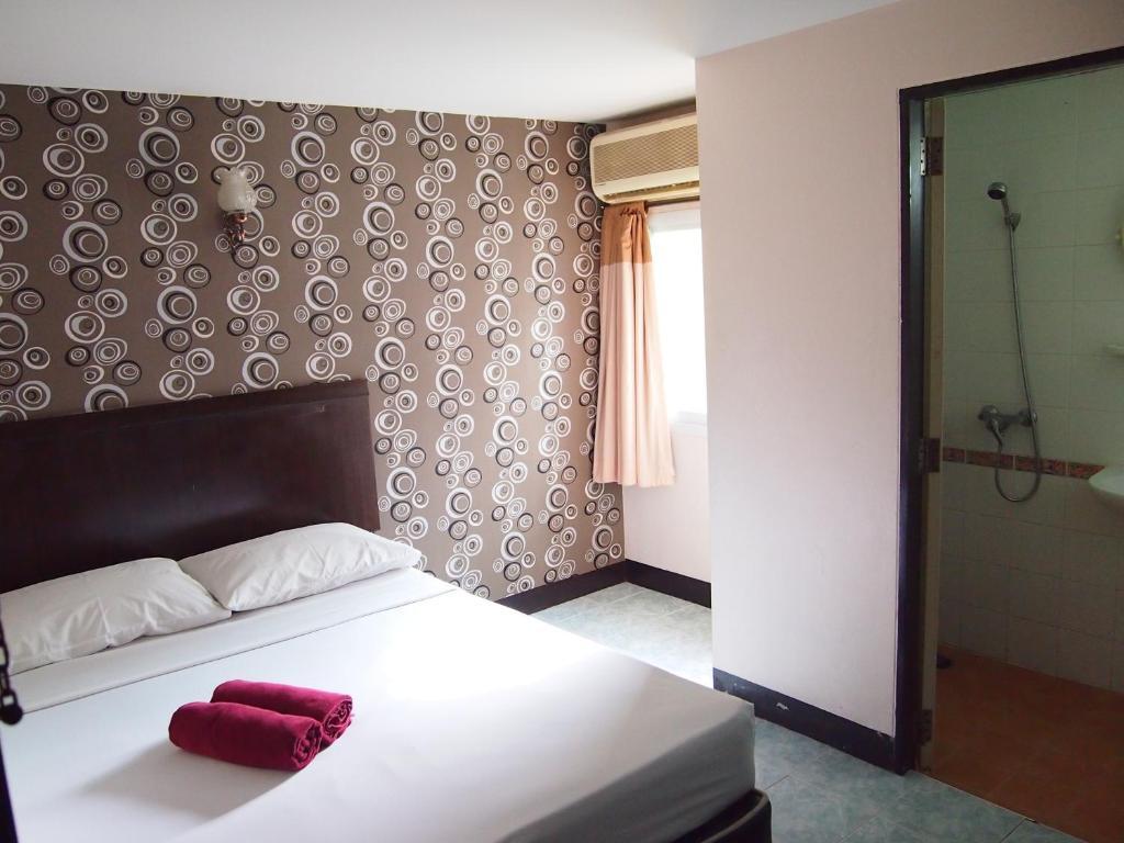 Four Sons Hotel 2*