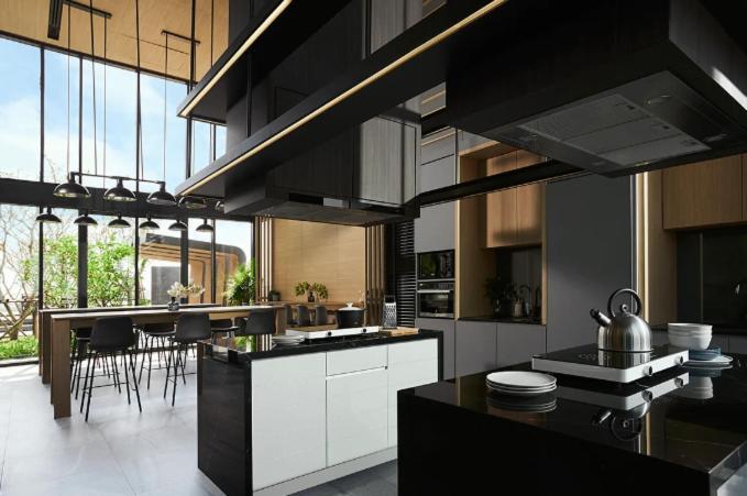 Srinakarin Lasalle 2 Bedroom
