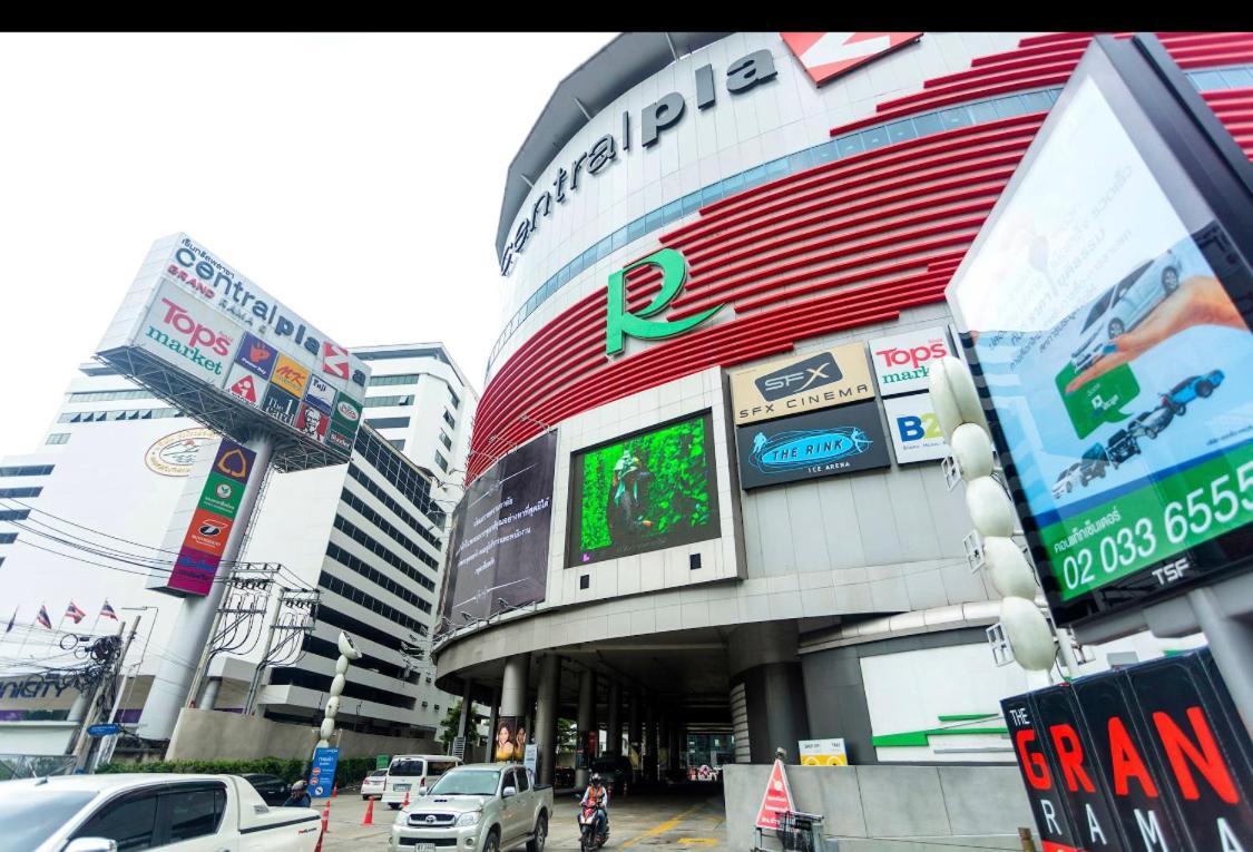 Internet Celebrity Train Night Market Swimming Pool Free Wifi Mrt 100m Apartment Bangkok