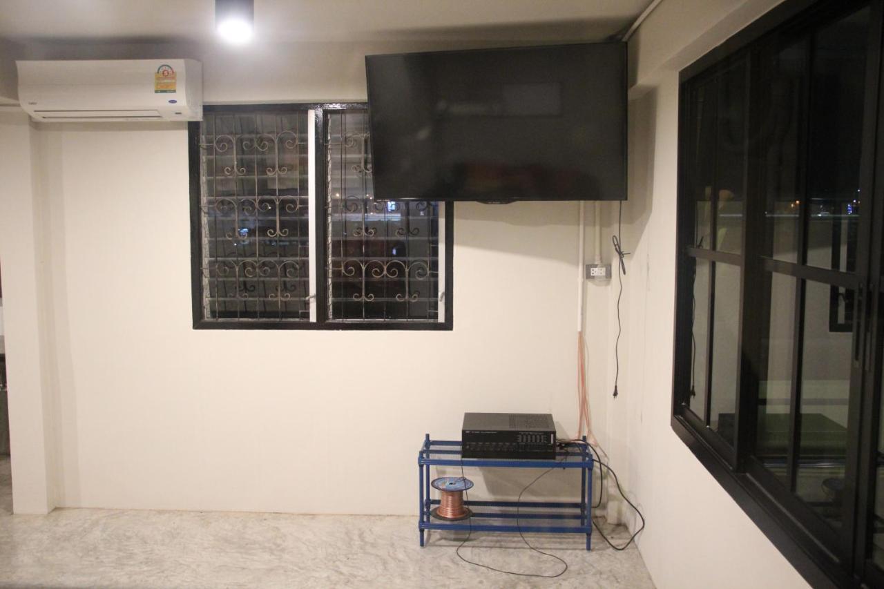 Yam Yen Hostel Bangkok