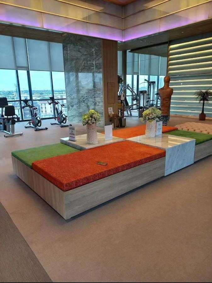 Sukhumvit 36,japanese Style Condominium,central Area,high-rise View,bts Thonglo Apartment