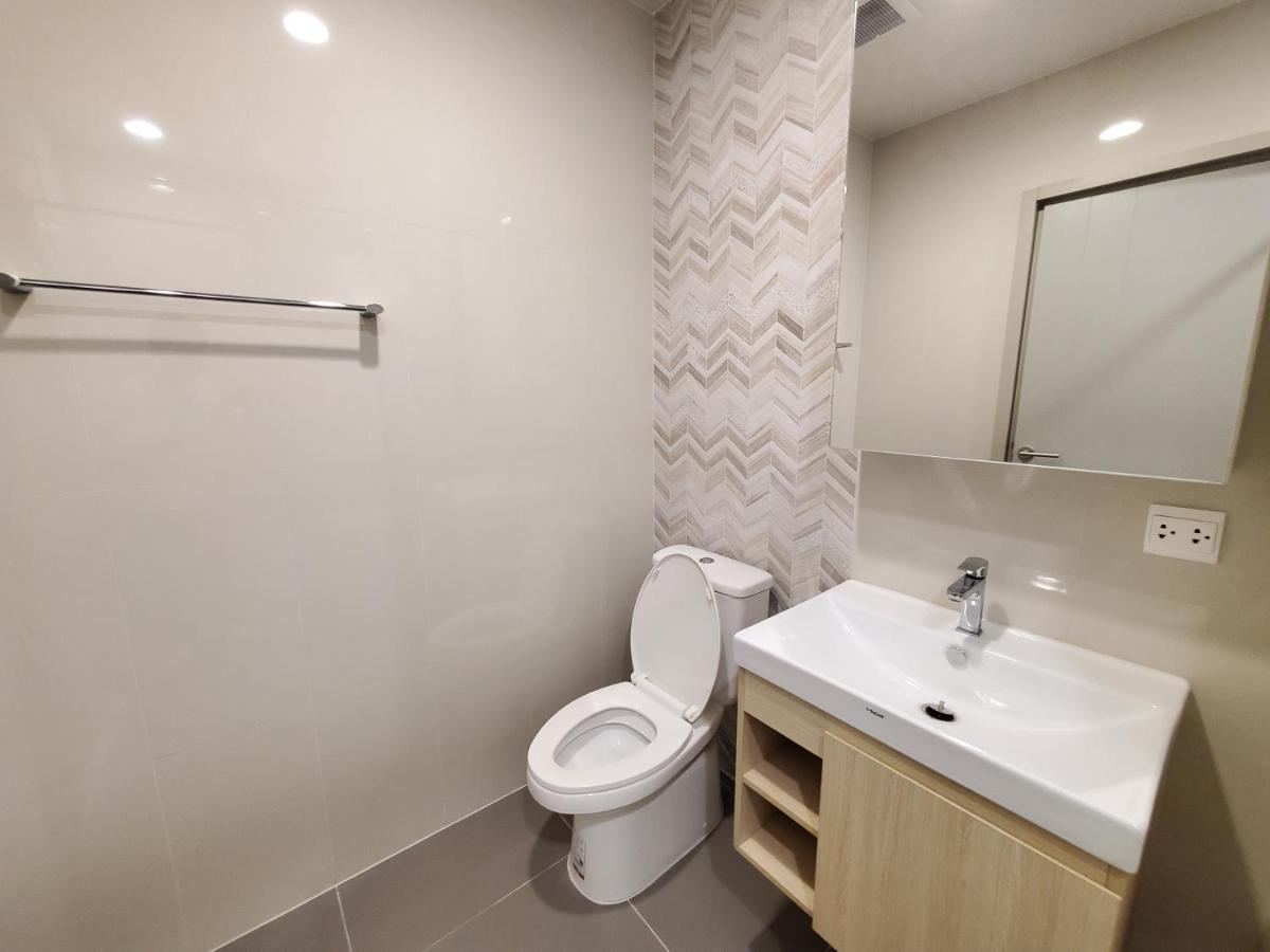 Sukhumvit 36,japanese Style Condominium,central Area,high-rise View,bts Thonglo