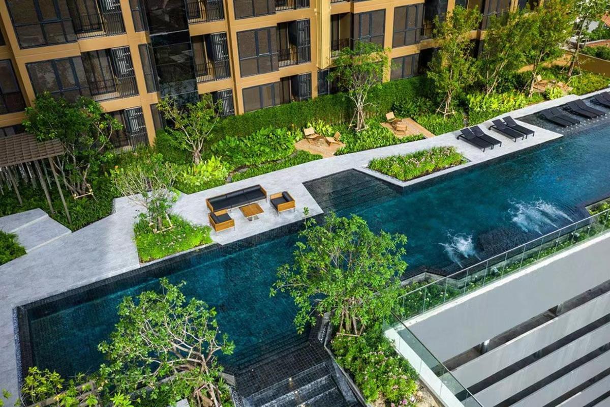 Sukhumvit 36,japanese Style Condominium,central Area,high-rise View,bts Thonglo Apartment Bangkok