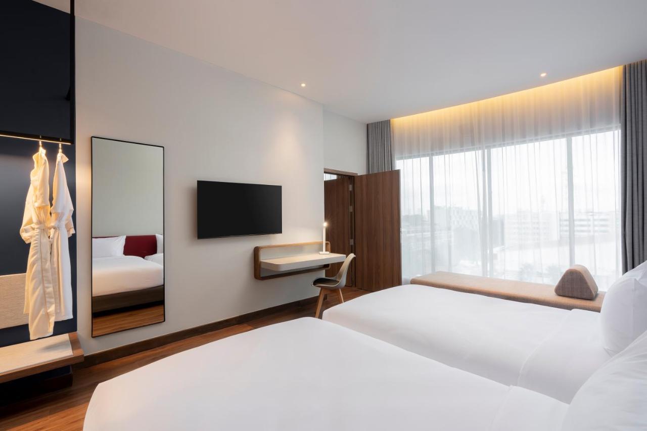 Centara Life Phra Nakhon 4*