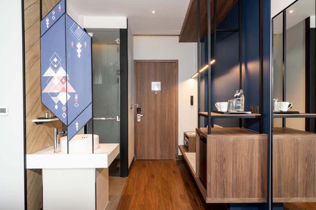 Centara Life Phra Nakhon 4* Bangkok