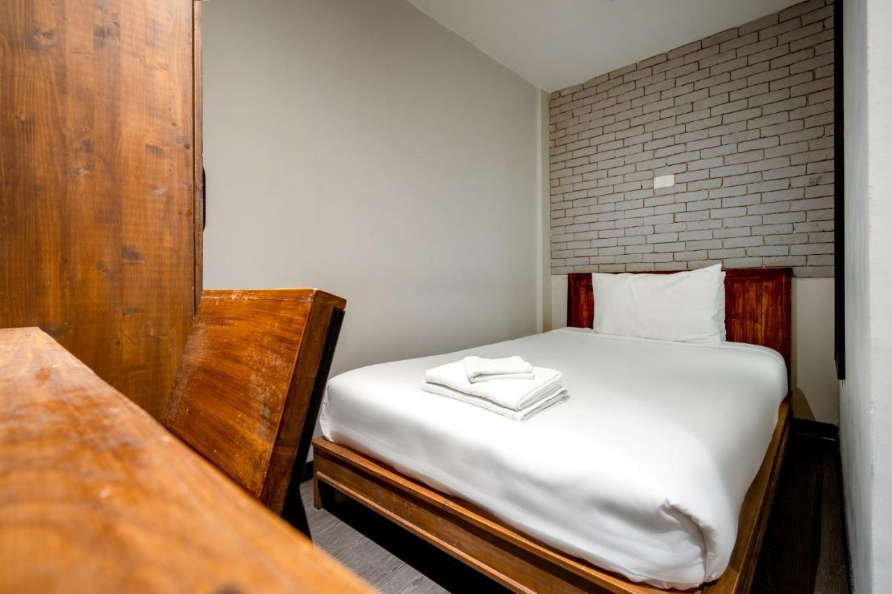 Apartemen ปิดถาวร