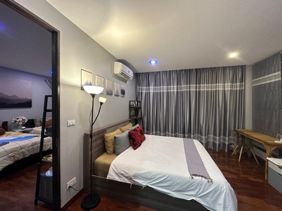 Pompom Apartemen *