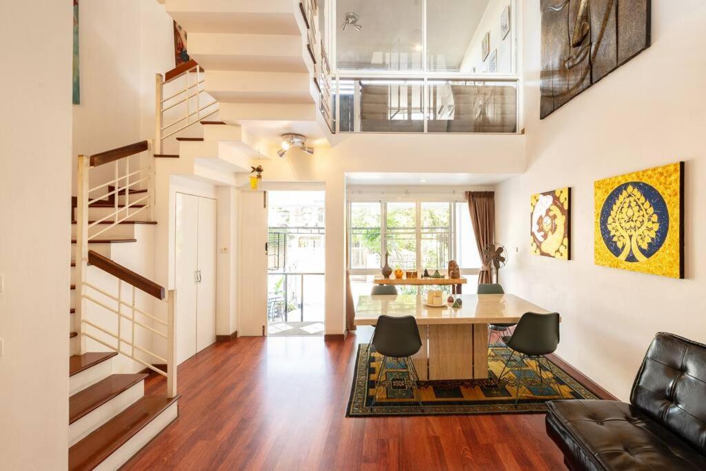 420 House- Up To 10 Guests In Bangkok. Holiday home