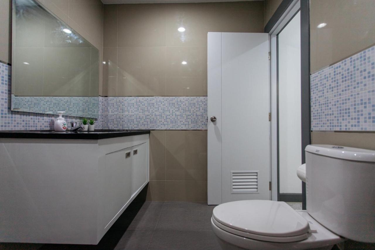 P3 Silom Large 2beds Full Kitchen Wifi 4-6pax *