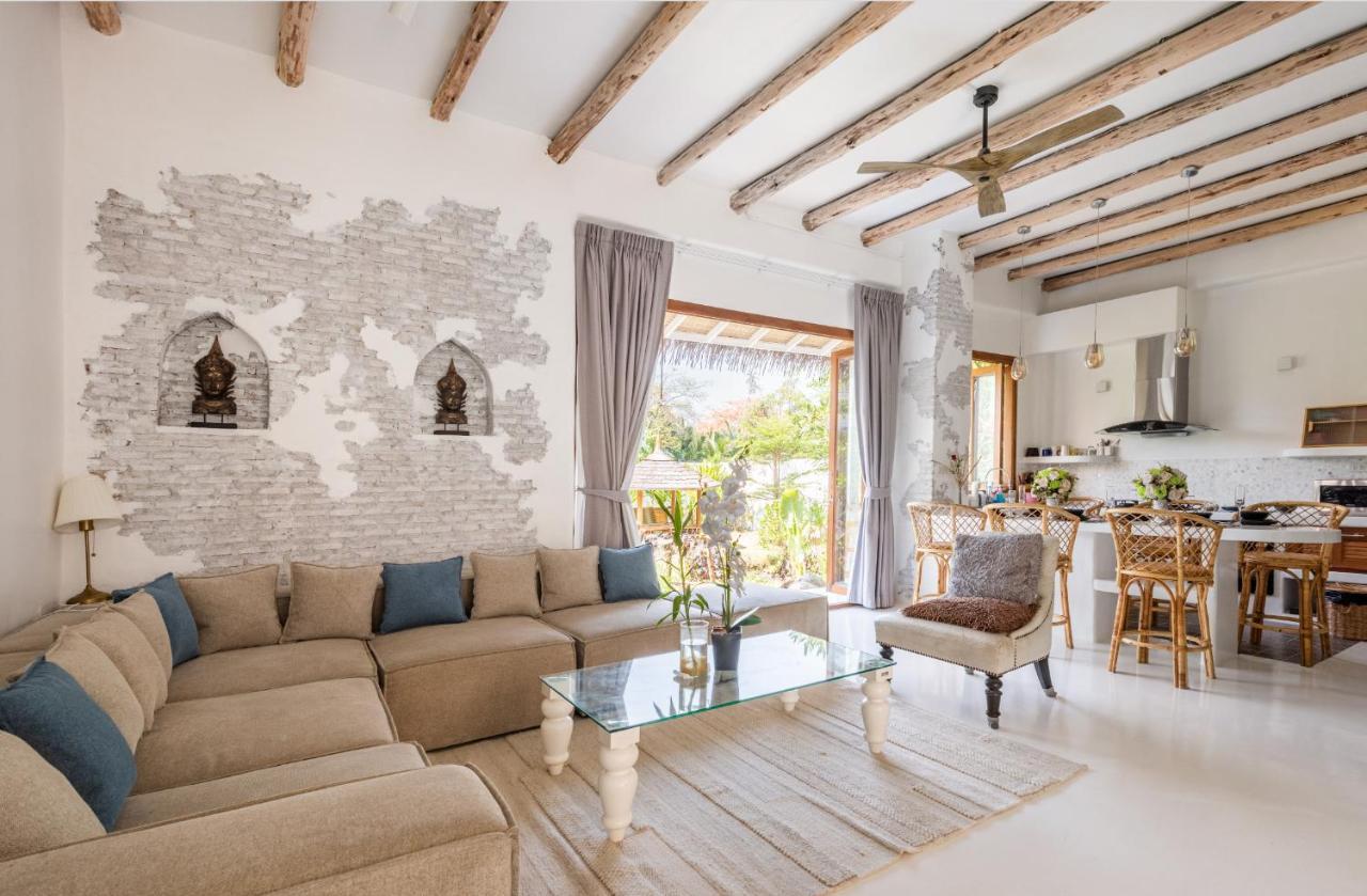 Lory's Villa *