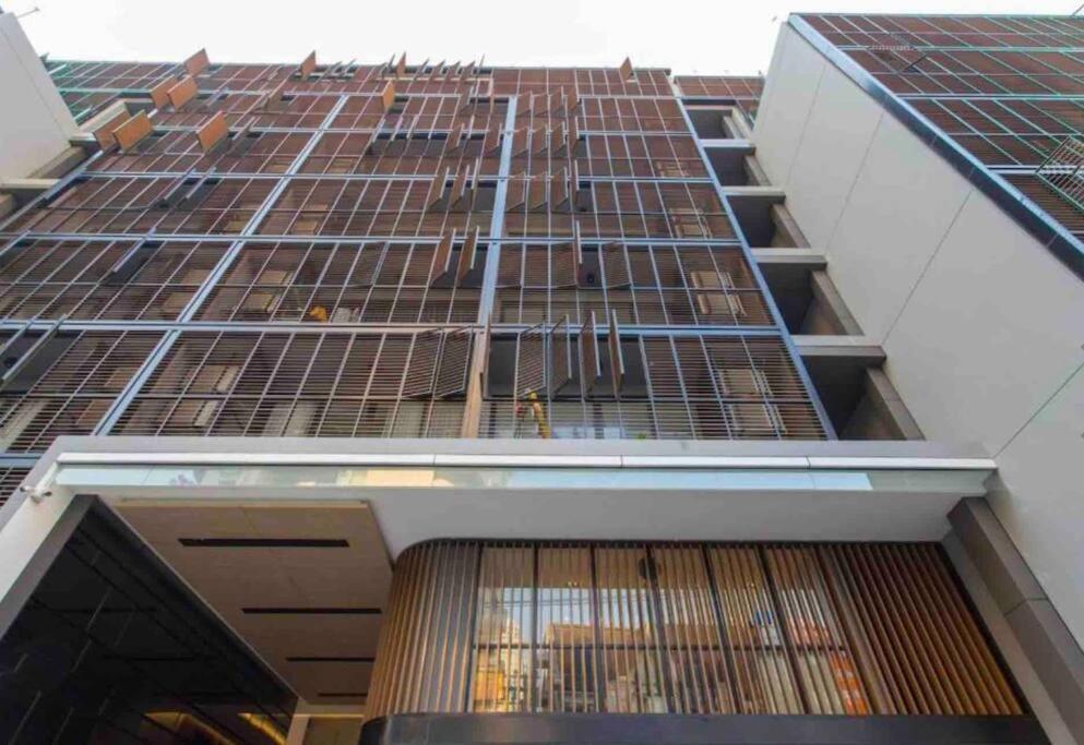 Modern Room,sky Pool, Bts Asok,sukhumvit