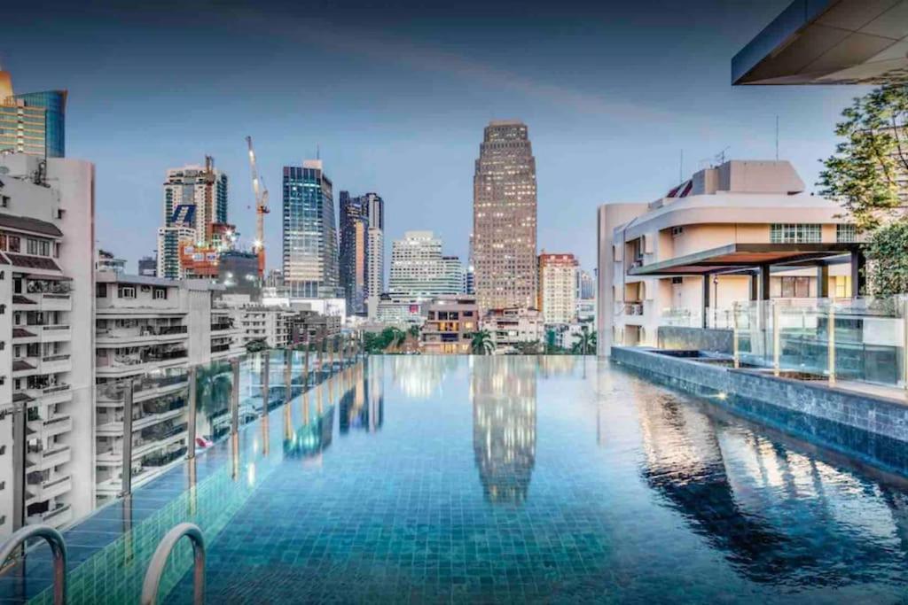 Modern Room,sky Pool, Bts Asok,sukhumvit *