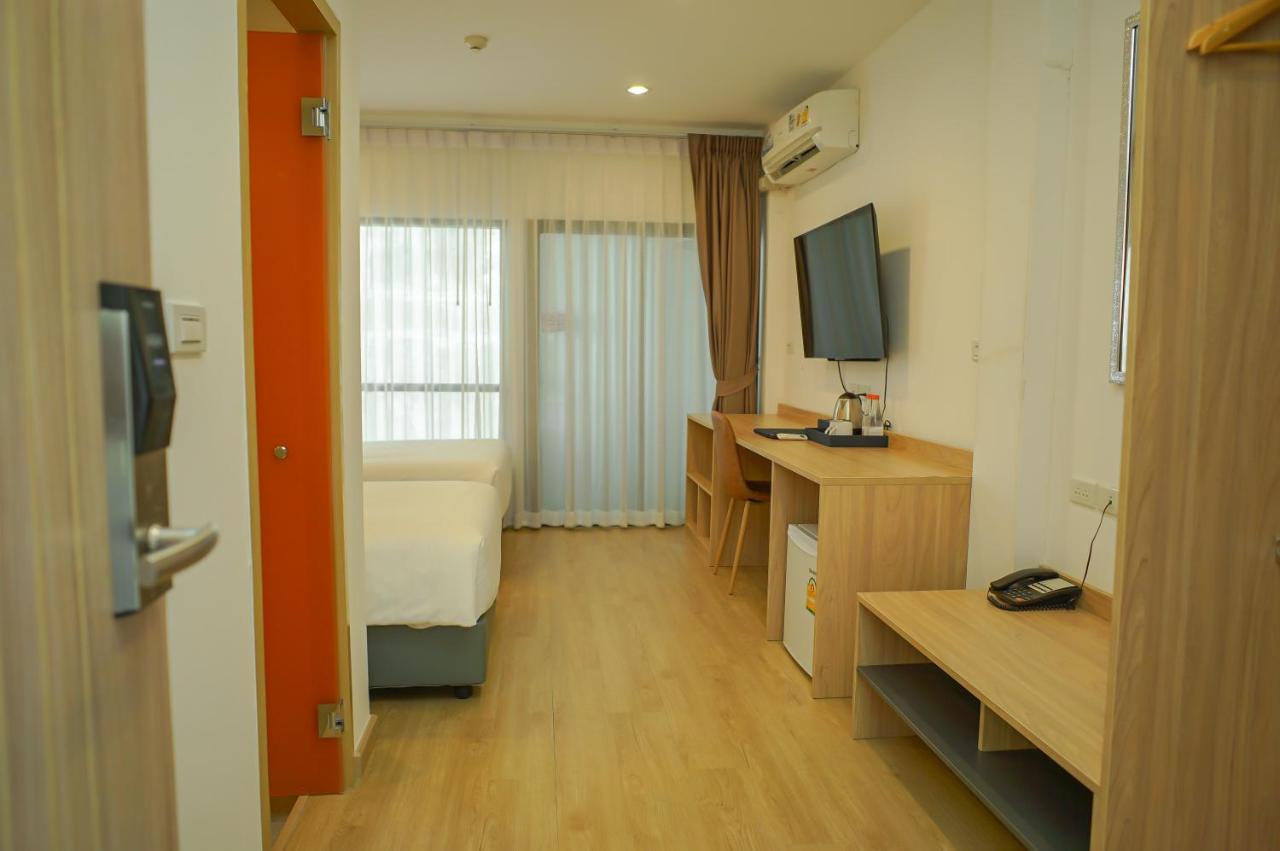 Hotel 7 Days Premium Don Meaung Airport 3*