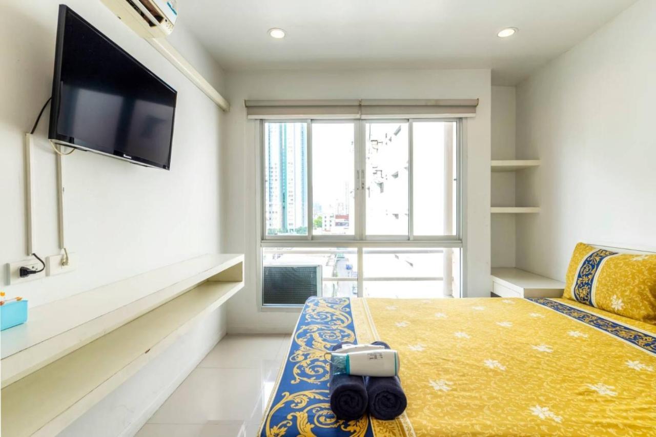 Right Place Sathorn Penginapan