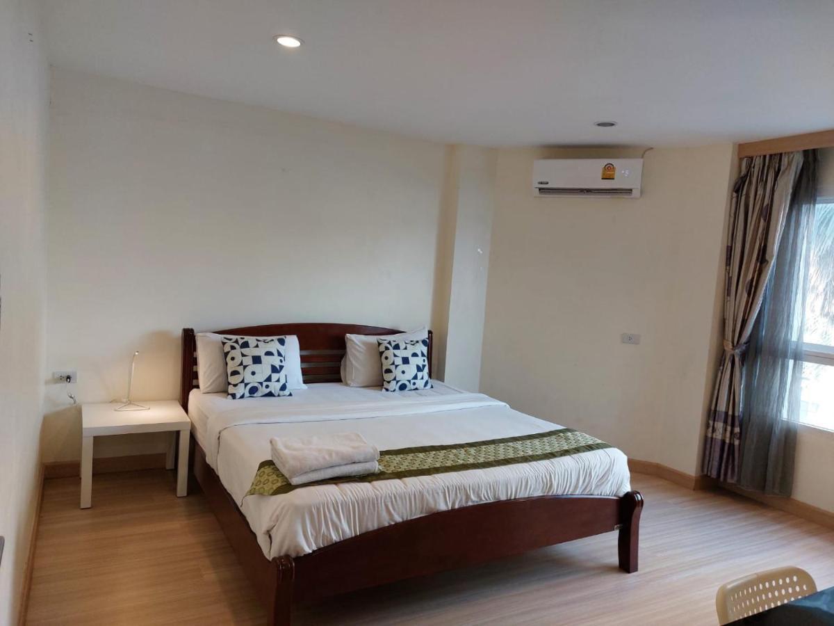 V Check Sukhumvit 22 Hotel