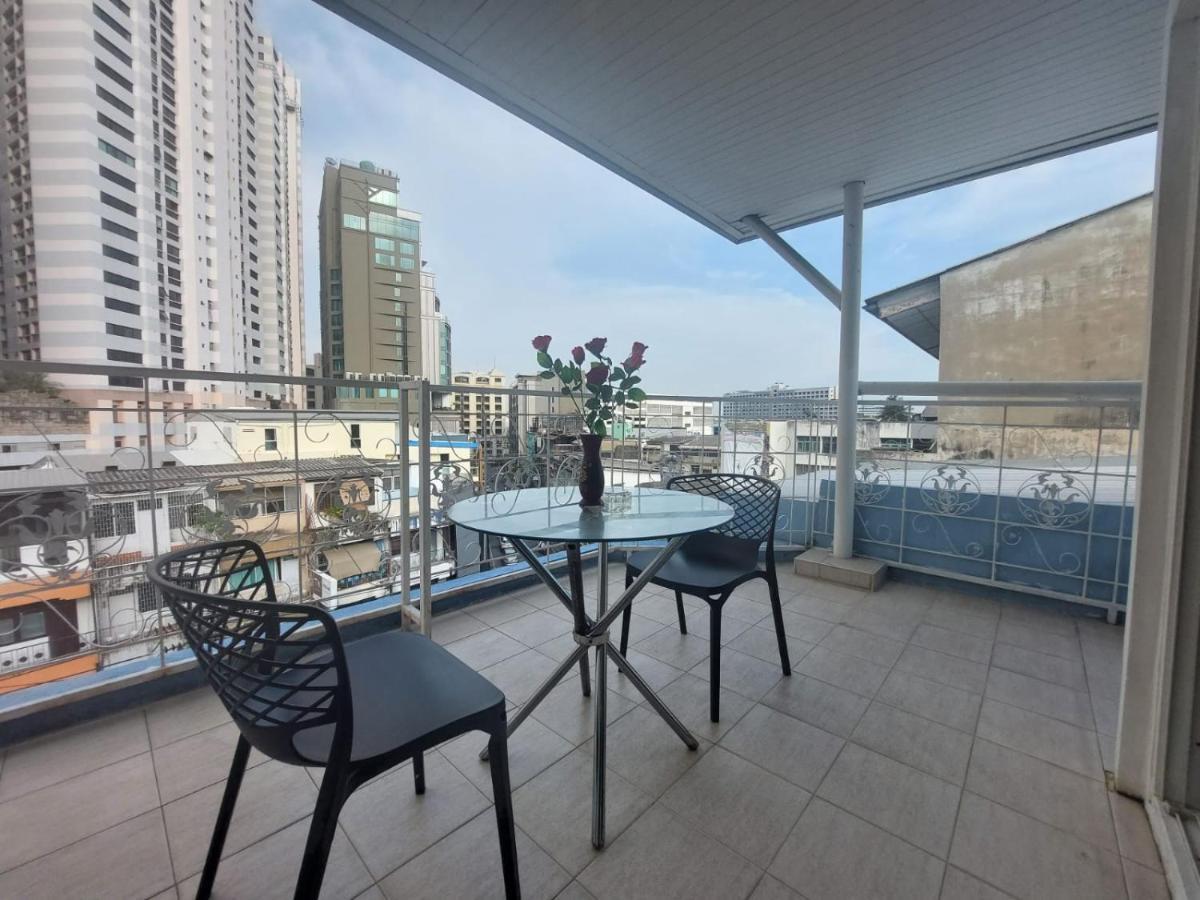 V Check Sukhumvit 22 Hotel Banguecoque