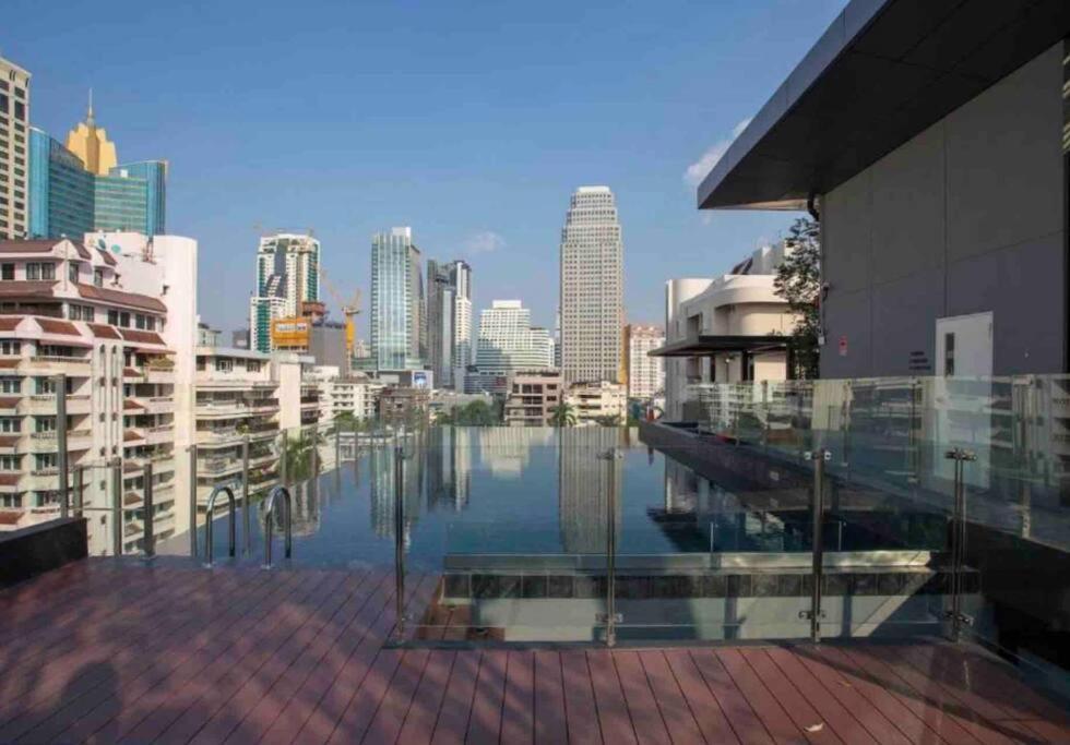 Modern Room,sky Pool, Bts Asok,sukhumvit Apartment