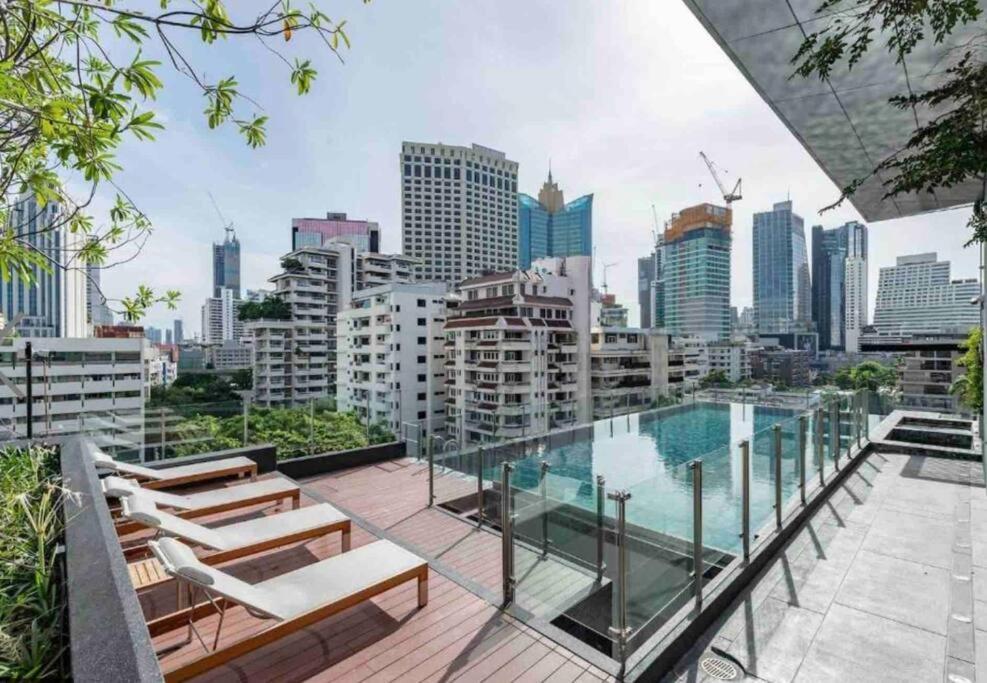Apartment Modern Room,sky Pool, Bts Asok,sukhumvit Bangkok
