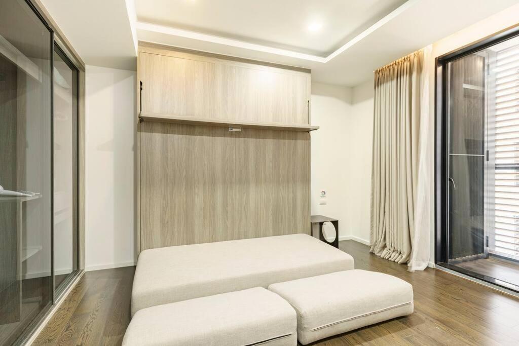 Modern Room,sky Pool, Bts Asok,sukhumvit Apartment