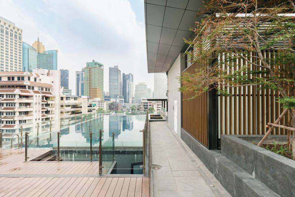 Modern Room,sky Pool, Bts Asok,sukhumvit * Bangkok