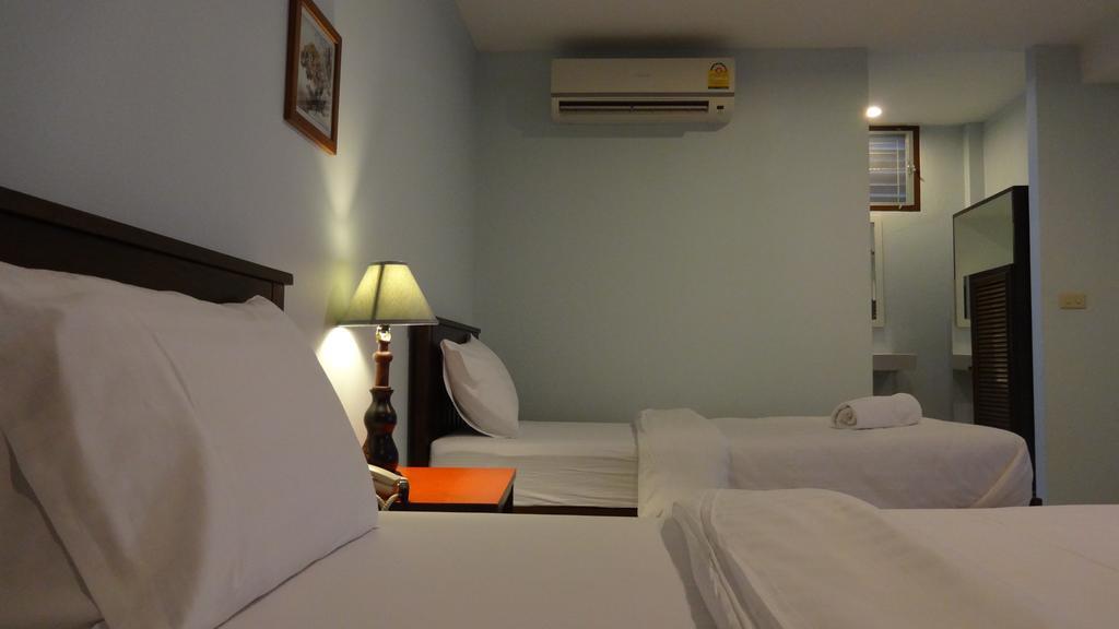 Mango Bedroom 2*
