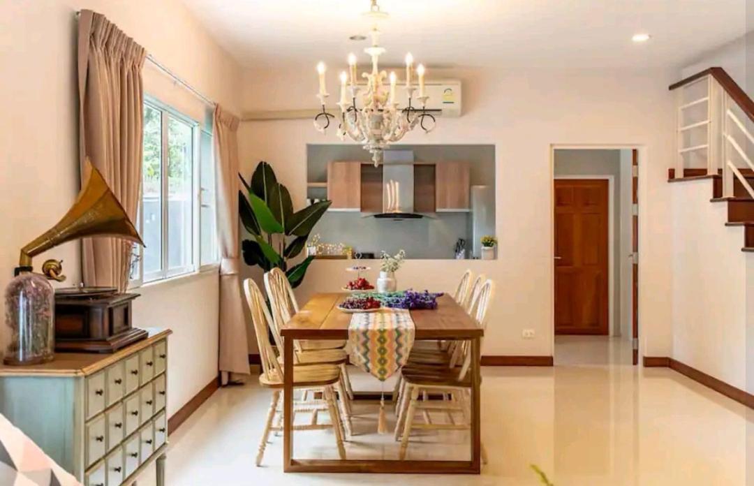 Nana 4 Bedroom * Bangkok