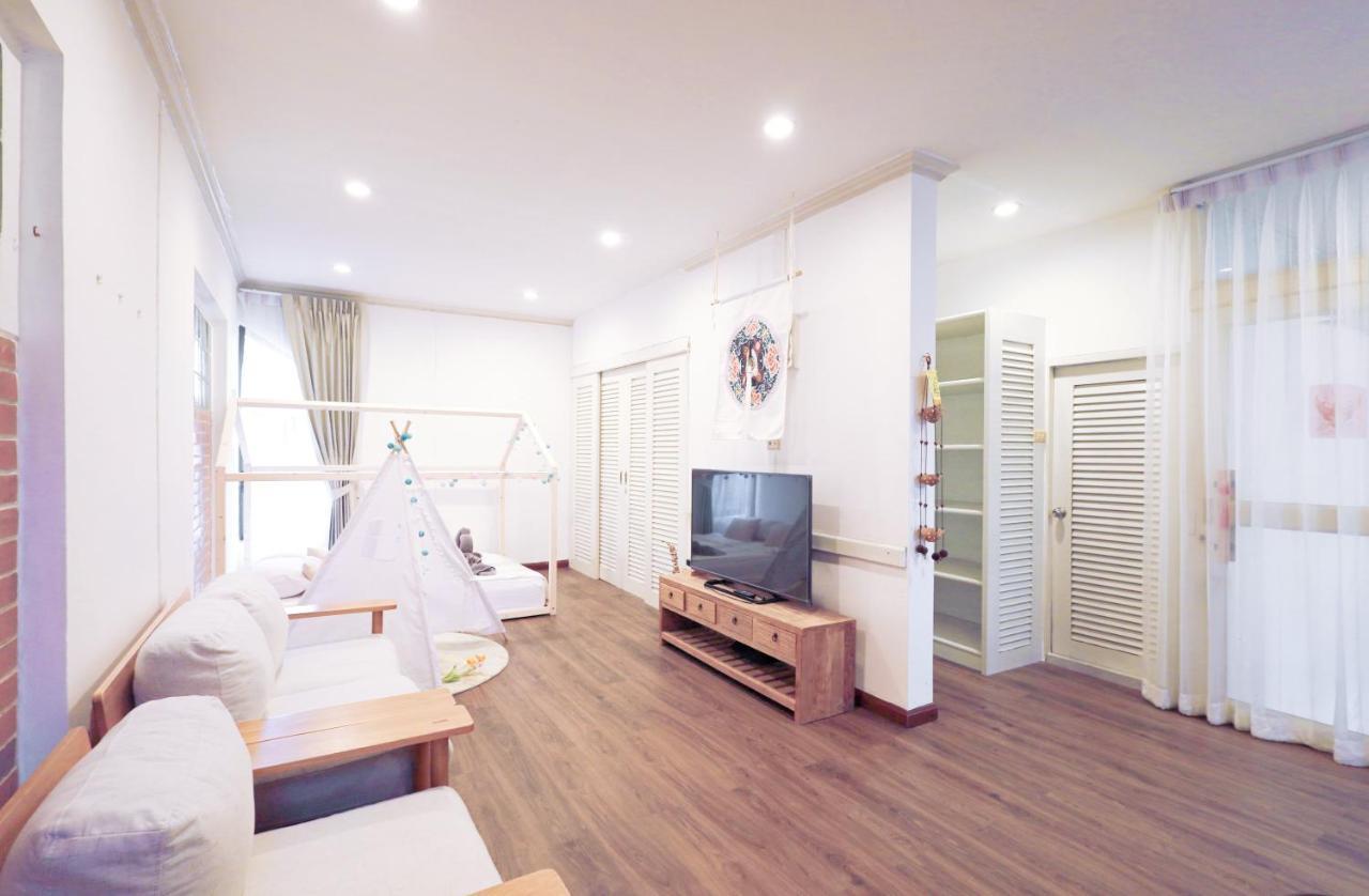 Ratchada Retreat Boutique 1