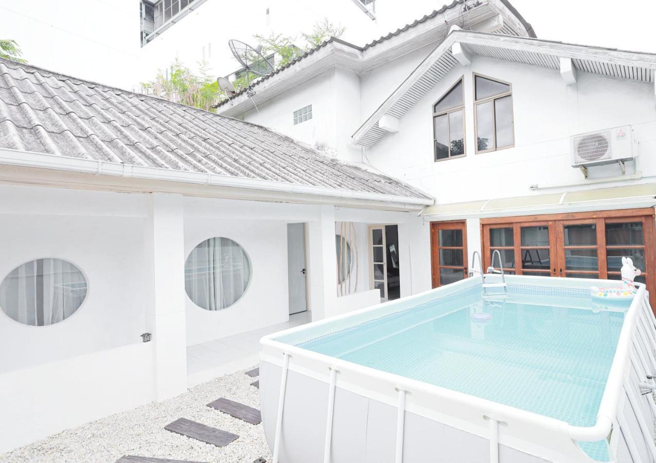 Ratchada Retreat Boutique 1