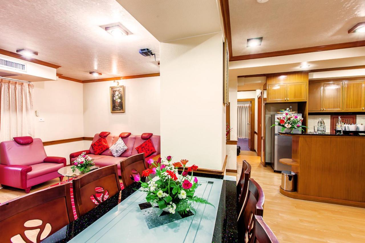 Varindavan Park Serviced Hotel 4*