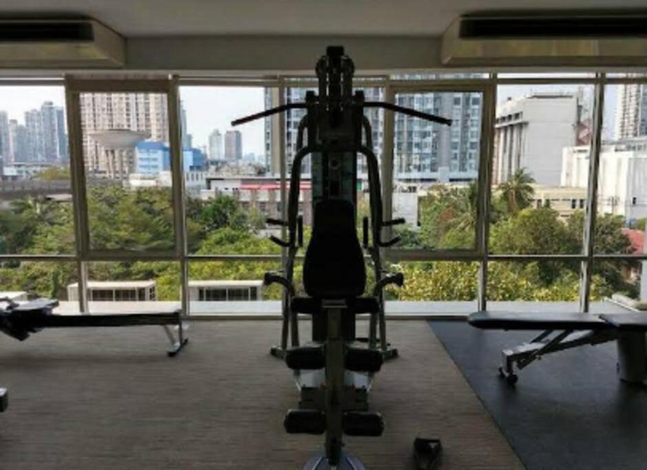 High-class 2bed Skyview Just 1-step From Bts Onnut Apartemen Bangkok