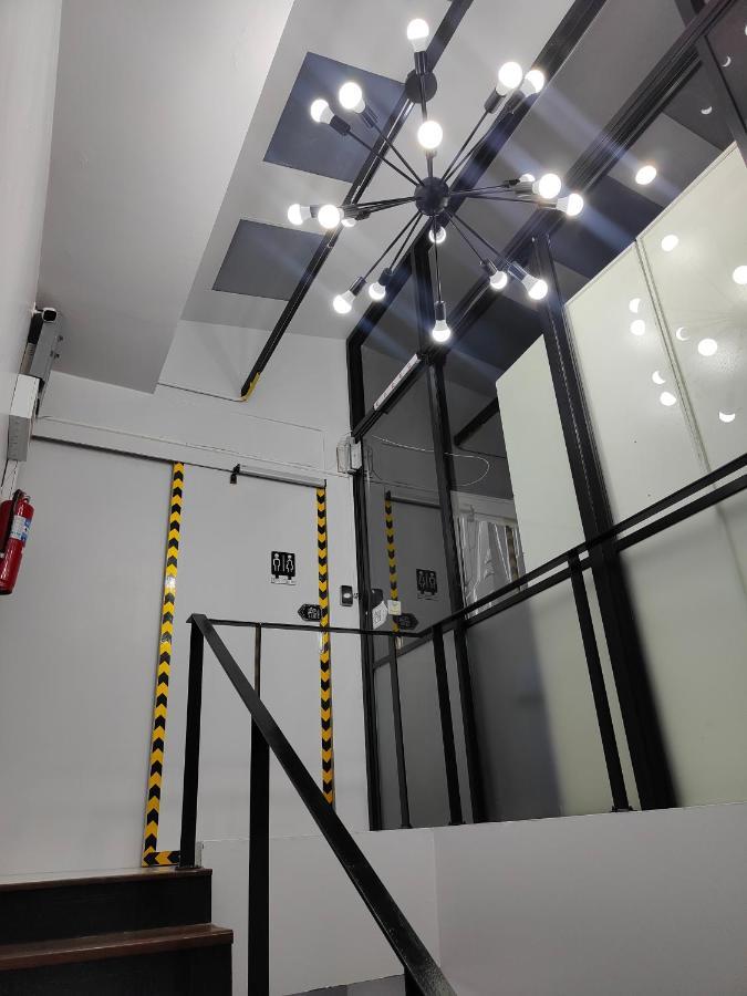 Met A Space Pod @phrom Phong Hostel *