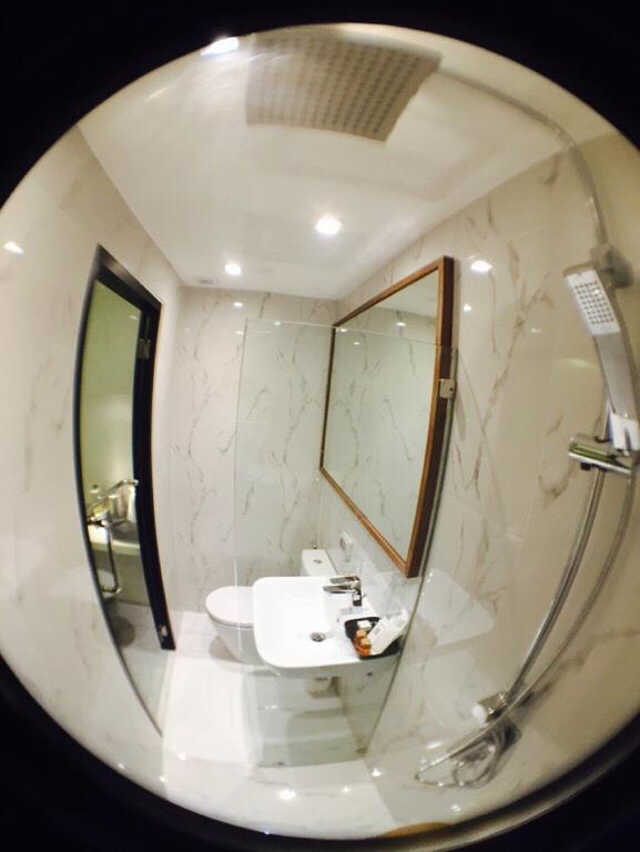 S Box Sukhumvit Bangkok