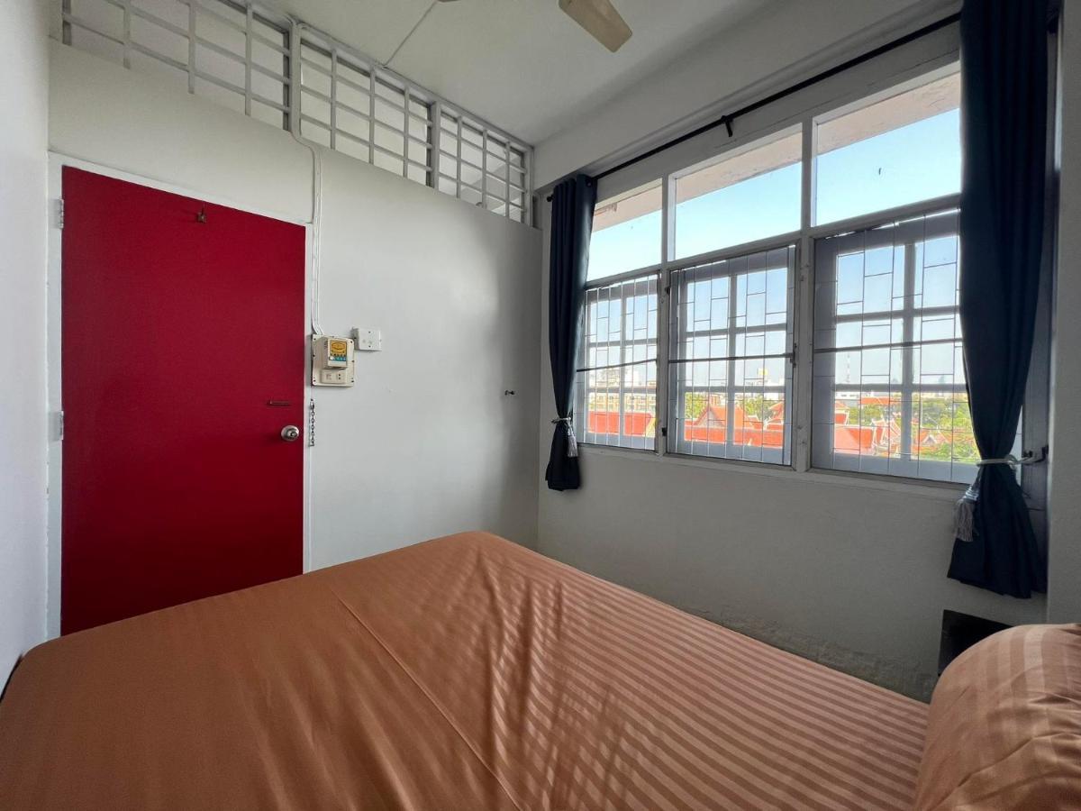 Merry V Guest house Bangkok